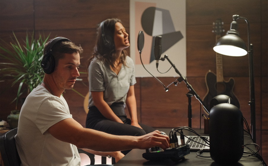 K361 Réponse acoustique de référence AKG - Image