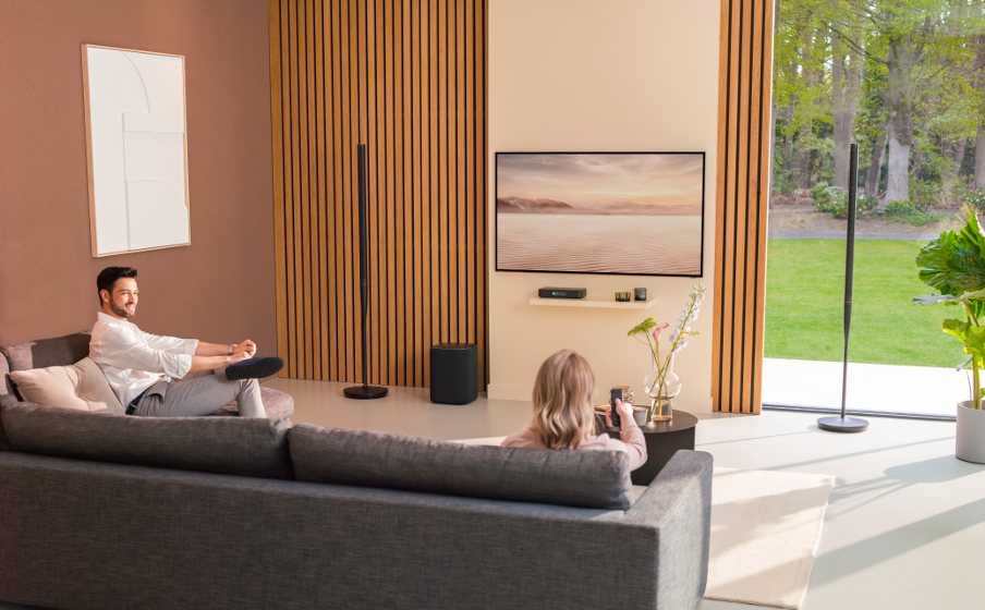 Harman Kardon Radiance 2400 Un design élégant et époustouflant - Image