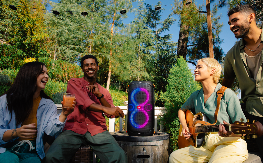 JBL Partybox 110 Les lumières dynamiques s’animent au rythme de la musique - Image