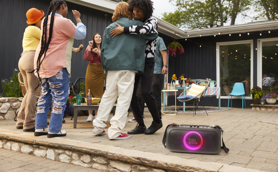 JBL PartyBox On-the-Go Essential Jeu de lumières synchronisé - Image