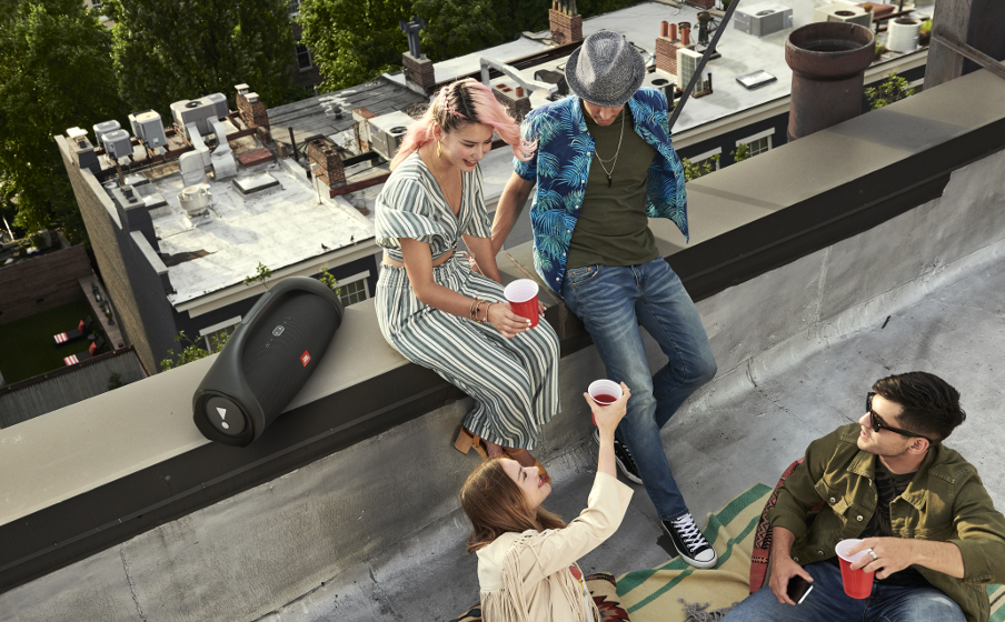 JBL Boombox 2 Des basses monstrueuses qui se font sentir - Image